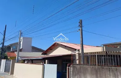 Casa com 03 quartos, e 4 kitnetes  bairro rio caveiras em biguaçu - sc