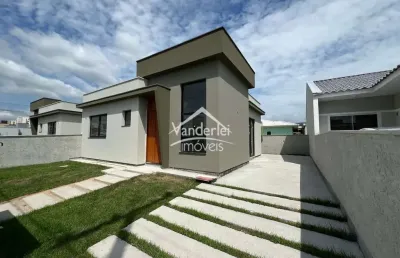 Casa de esquina no lot vale verde com 02 quartos, sendo 01 suite no bairro bela vista em palhoça - sc