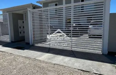 Apartamento na praia da pinheira com 02 quartos, sendo 01 suite em palhoça - sc