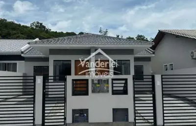 Casa no lot vale verde com 02 quartos n bairro bela vista em palhoça - sc