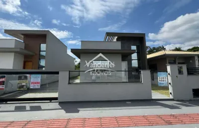 Casa lot vale verde com 03 quartos, sendo 01 suíte no bairro bela vista em palhoça - sc
