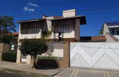 Sobrado para venda em jaraguá do sul / sc no bairro jaraguá esquerdo