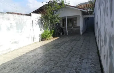 Casa geminada em solemar - praia grande - perto praia