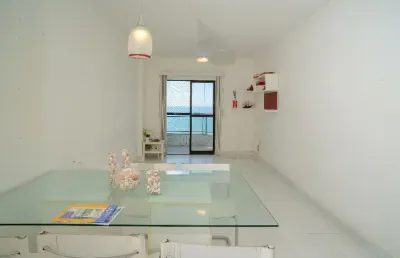 Apto frente a praia com sacada - solemar - praia grande
