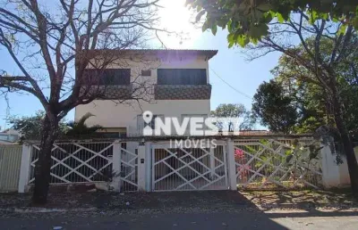 Casa com 4 quartos à venda na Rua 32, Jardim Goiás, Goiânia