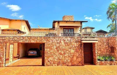 Casa com 4 quartos à venda na Rua J13, Setor Jaó, Goiânia