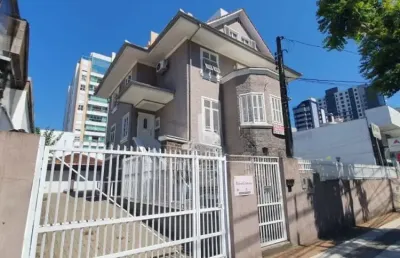 Alugo andar inteiro com 06 salas, casa comercial - jardim blumenau