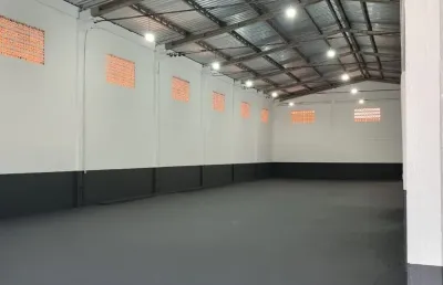 Alugo ótimo galpão com 790m², bairro cordeiros - cidade de itajaí