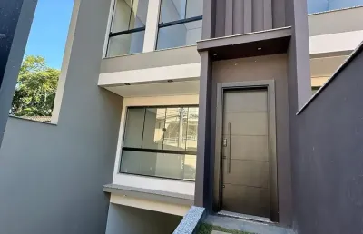 Vendo lindo sobrado com piscina, bairro água verde - blumenau
