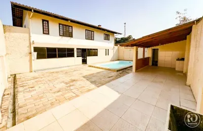Vendo ampla casa 03 quartos e piscina, bairro salto do norte