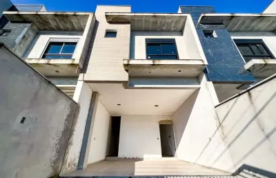 Vendo sobrado com 03 suítes, bairro escola agrícola