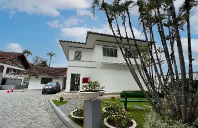 Alugo ótima casa comercial, 08 salas 250m² - bairro velha