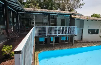 Vendo casa alto padrão 02 pavimentos e piscina - bairro água verde