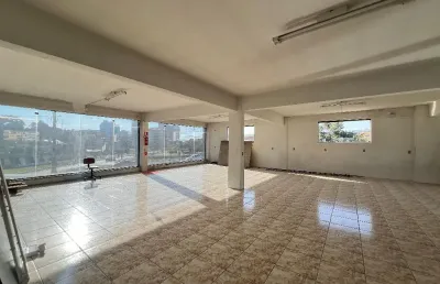 Alugo sala comerical, andar inteiro, bairro santa terezinha - gaspar