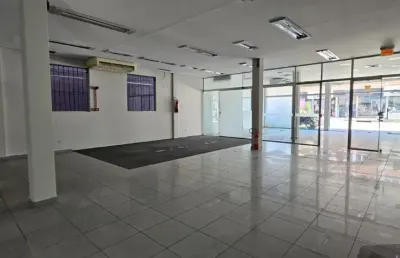 Ponto comercial exclusivo! 317m² com fachada em vidro - av. dois de setembro - blumenau/sc