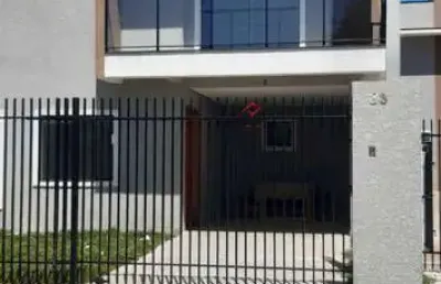 Casa com 3 quartos à venda no pinheirinho, curitiba  por r$ 810.000
