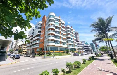 Localizado na av. beira mar, 2100 - centro, itapema  sc.