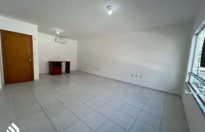 Sala comercial para alugar na rua joinville, 476, centro, itajaí por r$ 1.800