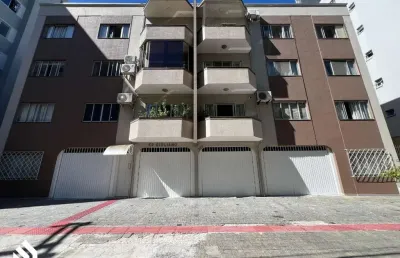 Apartamento com 2 quartos para alugar na julio wilerding, 227, fazenda, itajaí por r$ 2.699