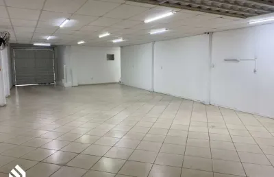 Sala comercial para alugar na rua joão gaya, 397, vila operária, itajaí por r$ 8.500