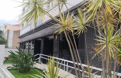 Portaria 24 horas!!! desocupado centro/alto da xv - rua marechal deodoro.