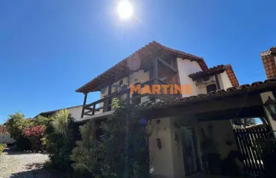 Casa em condominio com 4 quartos (sendo 2 suítes) à venda no jardim flamboyant em cabo frio/rj por r$850.000,00