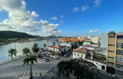Apartamento 2 quartos com dependência no coração de cabo frio