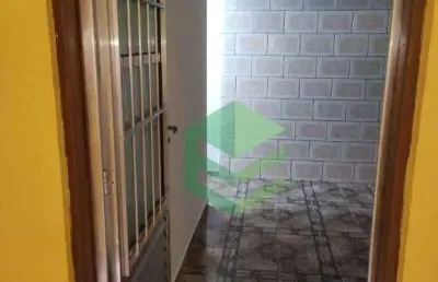 Casa com 1 dormitório para alugar, 40 m² por r$ 1.016,00/mês - bairro dos casa - são bernardo do campo/sp
