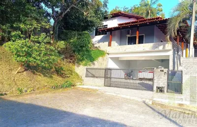 Casa com 3 quartos à venda na escola agrícola, blumenau , 220 m2 por r$ 1.100.000