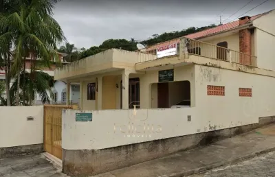 Casa com 3 quartos à venda no Forquilhas, São José 