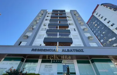 Apartamento com 3 quartos à venda na Rua Vinte e Quatro de Abril, Centro, Palhoça