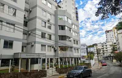 Apartamento com 03 dormitórios 01 suíte em coqueiros, florianópolis/sc