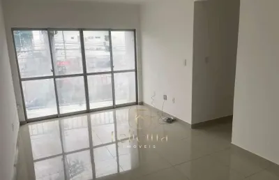 Apartamento com 02 dormitórios no bairro kobrasol em são josé/sc