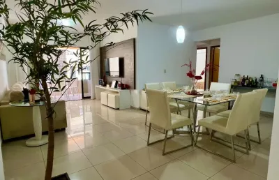 Vendo apartamento amplo, nascente e com 3 vagas , na ponta verde