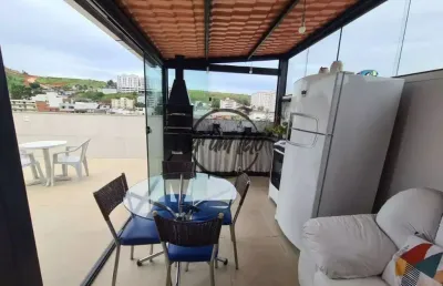 Linda cobertura com espaço gourmet e excelente acabamento!