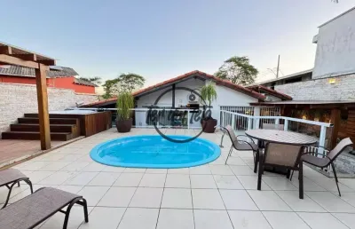 Casa com 220m² de área construída em terreno de 308m², 3 quartos (1 suíte com closet), área gourmet, piscina com hidromassagem e lareira – alto dos pinheiros / juiz de fora!!!