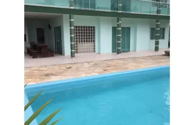 Casa com 6 quartos à venda na Rua Napoleão Vieira, 158, Praia do Estaleiro, Balneário Camboriú