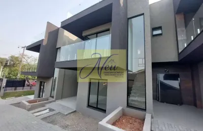 Sobrado a venda  3 quartos , suite e terraço no boqueirão- curitiba/pr