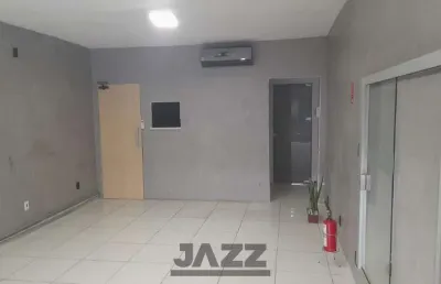 Sala comercial com 1 sala para alugar na Rua Major Solon, 714, Cambuí, Campinas