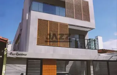 Casa de condominio com 2 quartos- sacada - guilhermina - 500 metros do mar- praia grande