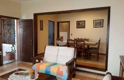 Casa com 3 quartos à venda na Ipê, 243, Vila Thais, Atibaia