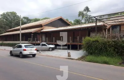 Chácara à venda - caixa d´água, vinhedo - 2.348m2  - 3 quartos