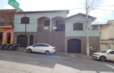 Casa com 4 quartos à venda na Rua Lopes Franco, Carijós, Conselheiro Lafaiete