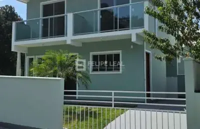 Sobrado com amplo terreno em forquilhas  -  são josé