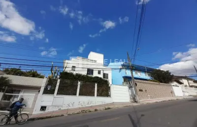 Casa com 6 quartos à venda na Rua Santa Clara, 1035, Ipiranga, São José