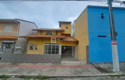 Casa com 5 quartos à venda na Rua Campo Alegre, 34, Bela Vista, São José