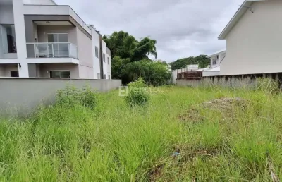 Terreno à venda na Rua Araponga, Sertão do Maruim, São José