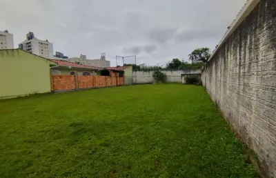 Terreno à venda na Avenida Cláudio Antônio de Souza, 35, Roçado, São José