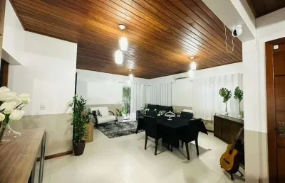Casa com 3 quartos à venda na Rua Ari Amâncio Da Silveira, 943, Praia de Fora, Palhoça