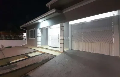 Casa com 2 quartos à venda na Rua Bernardino Jacobe Mai, 100, Centro, Palhoça